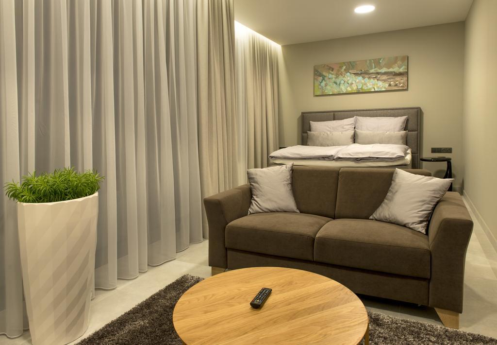 Mg Restaurace/Luxury Apartments Mlada Boleslav Luaran gambar